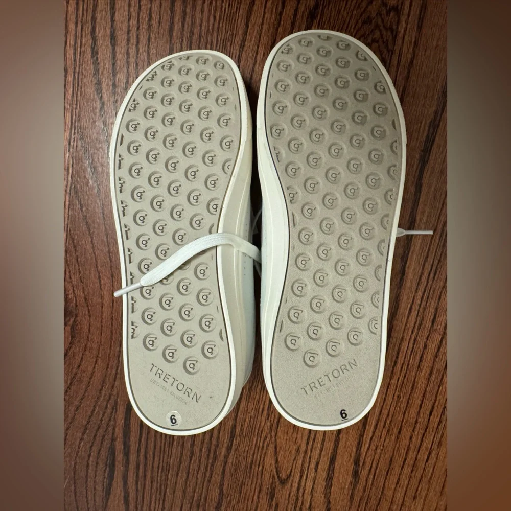 Tretorn White and Gray Sneakers - Picture 5 of 6